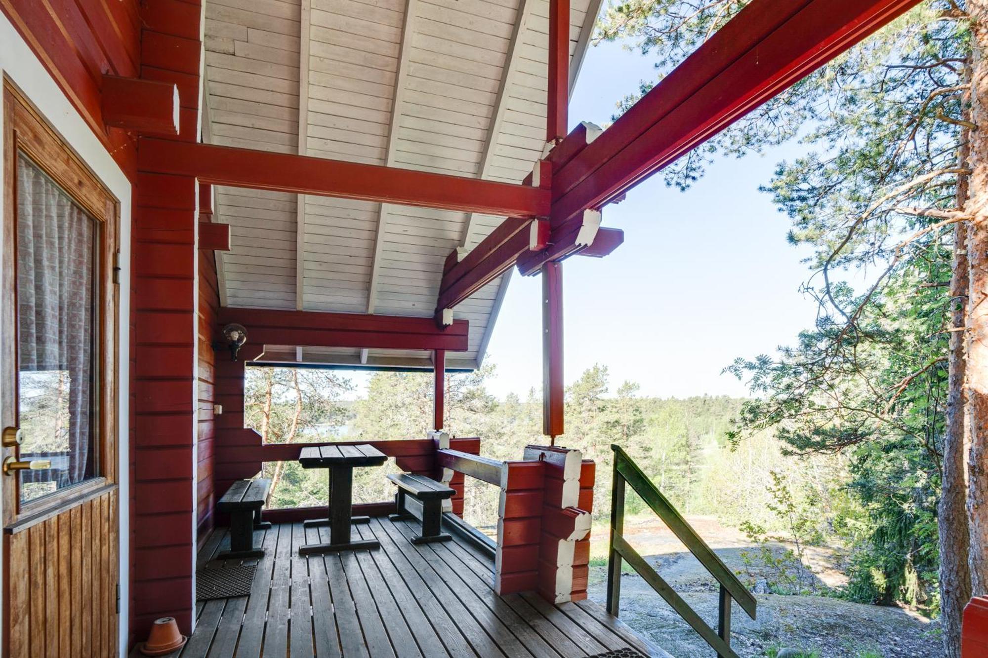 Villa Lomahyppaeys Naantali Exterior foto