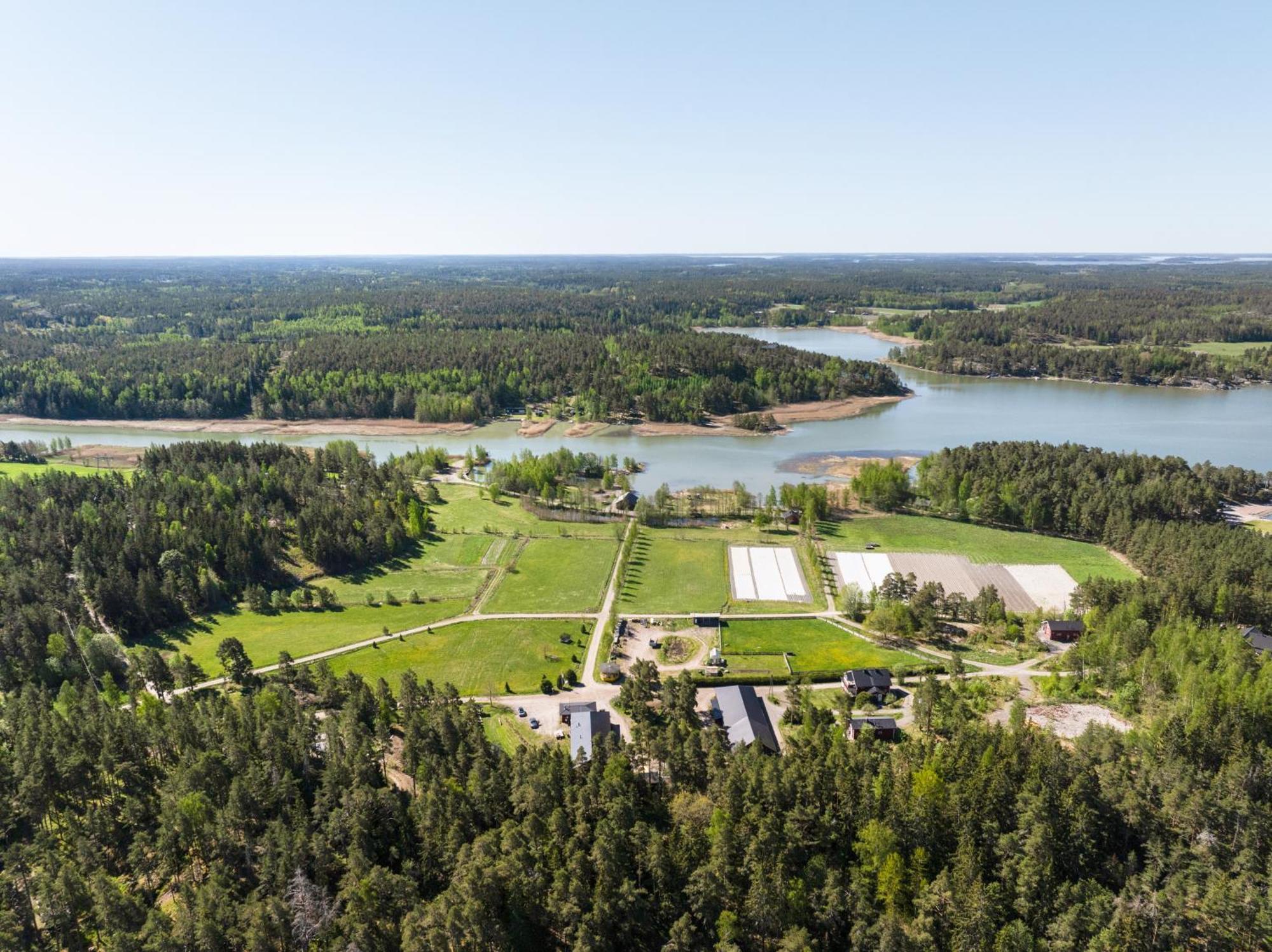 Villa Lomahyppaeys Naantali Exterior foto